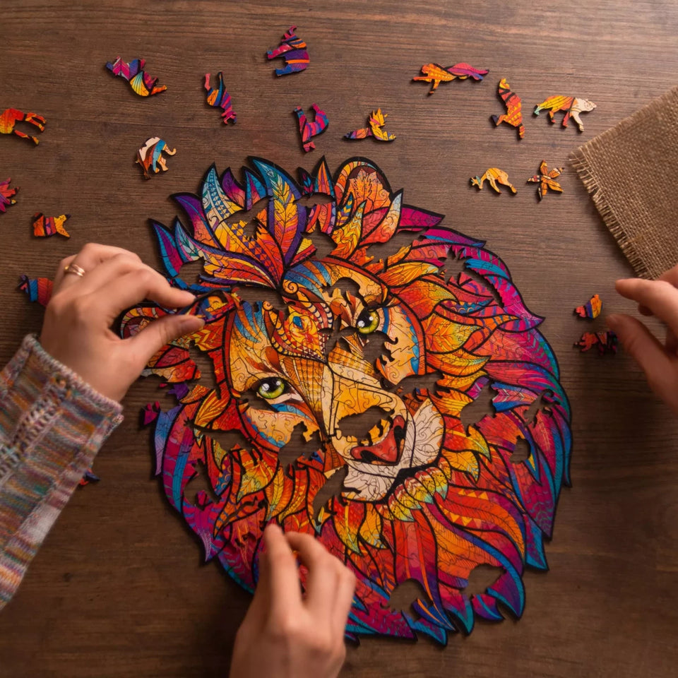 Wooden lion puzzle. Mysterious Lion by Unidragon